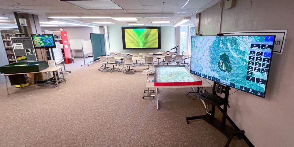 Hall of simulation